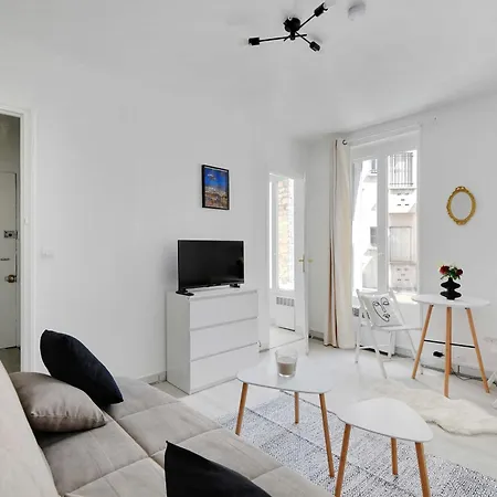 Charming 2p - 11e-bastille *